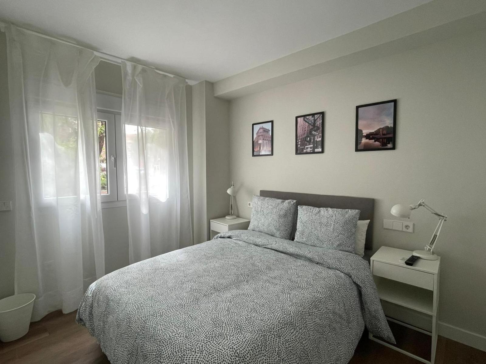 Rooms Madrid Rio Exterior photo