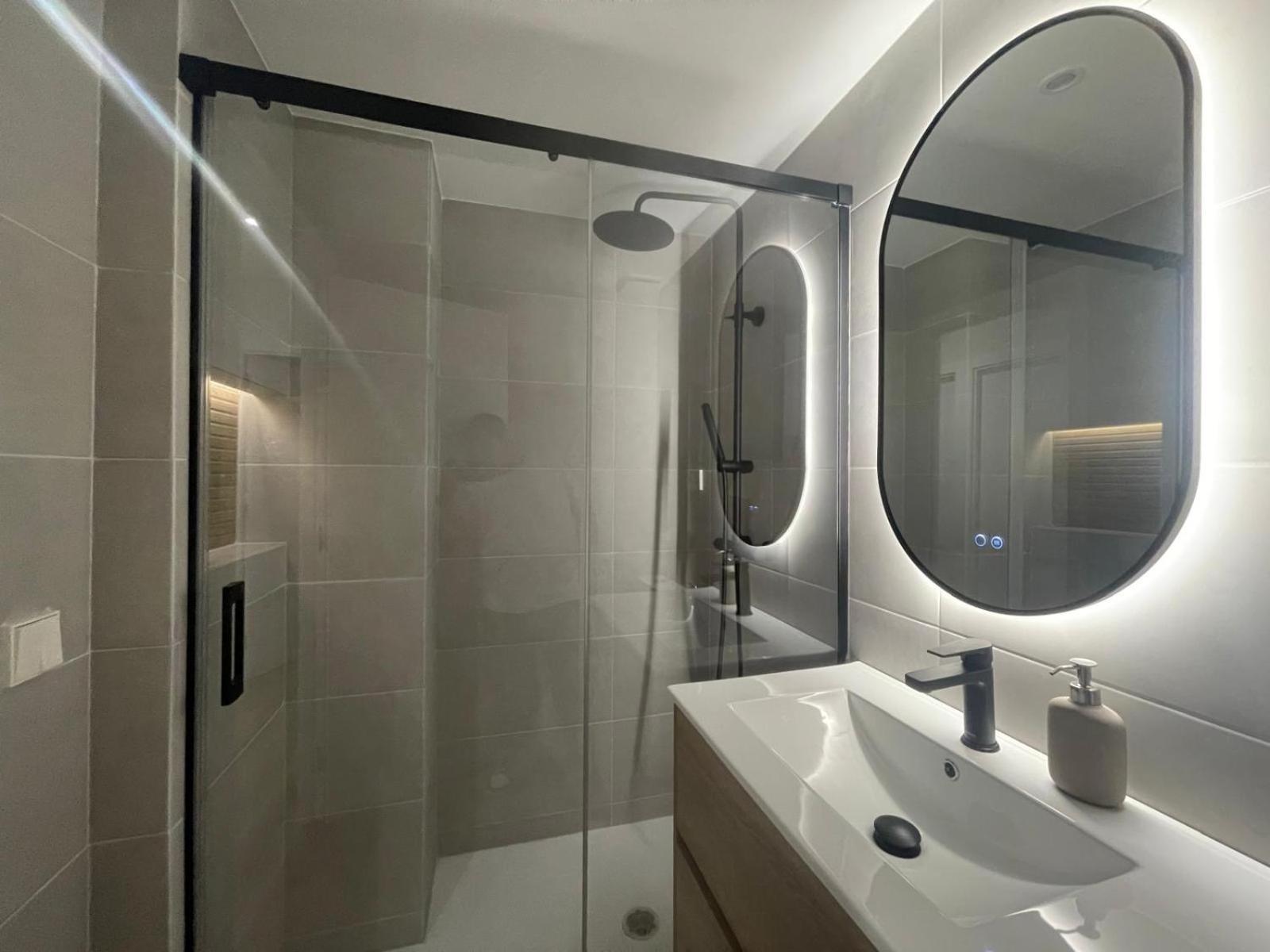 Rooms Madrid Rio Exterior photo
